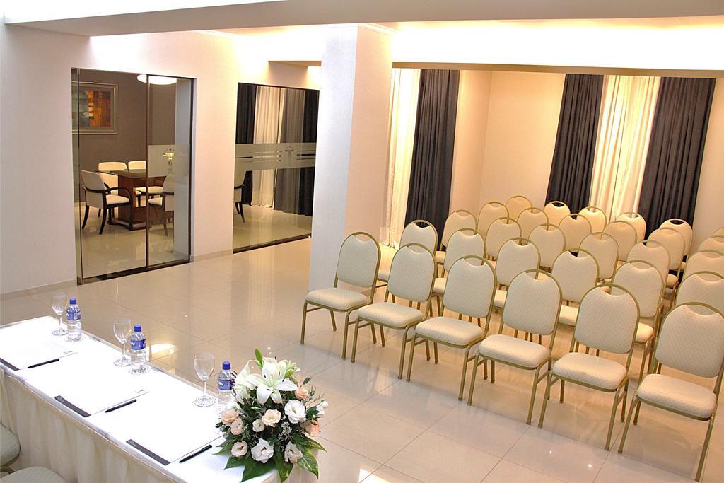 Turismo Hotel Casino Corrientes Bagian luar foto
